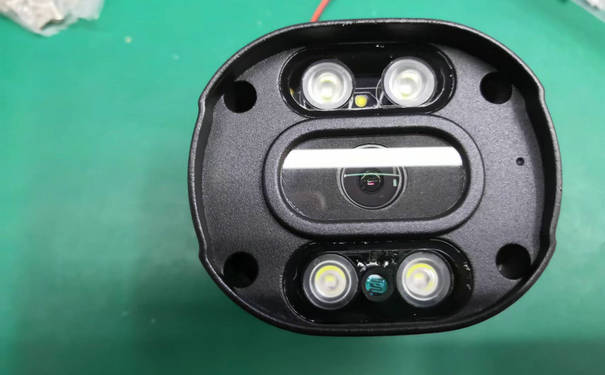 4G監控攝像頭正面部分